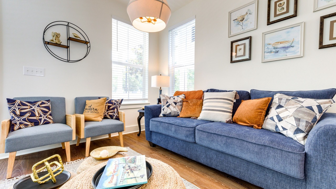 Photo of Livingroom in Ocean Springs