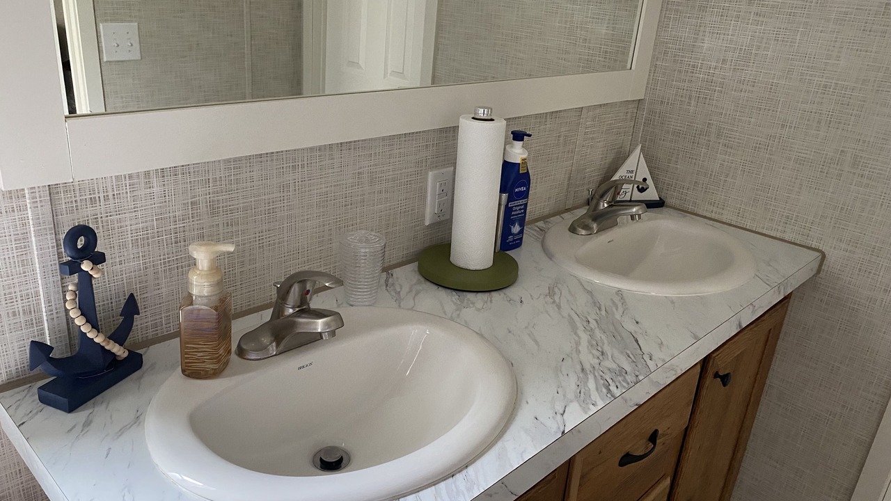 Photo of Bathroom in Perry