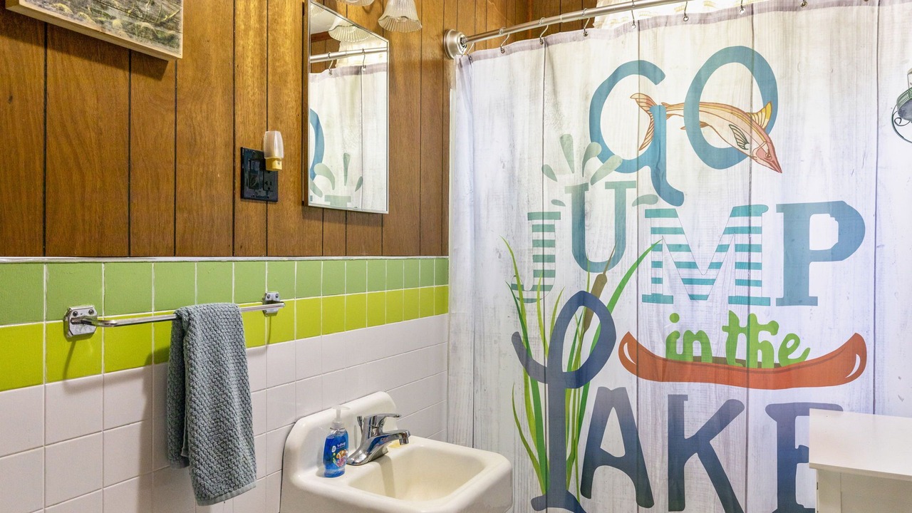 Photo of Bathroom in Pleasure Point