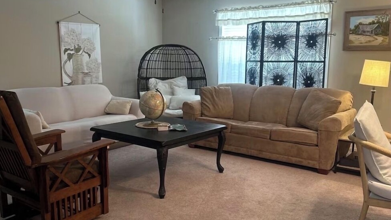 Photo of Livingroom in Brookhaven