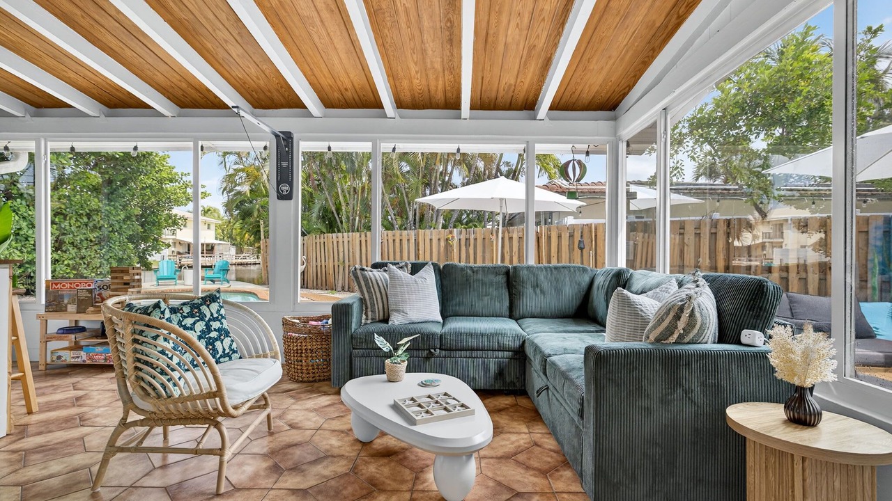 Photo of Livingroom in Wilton Manors