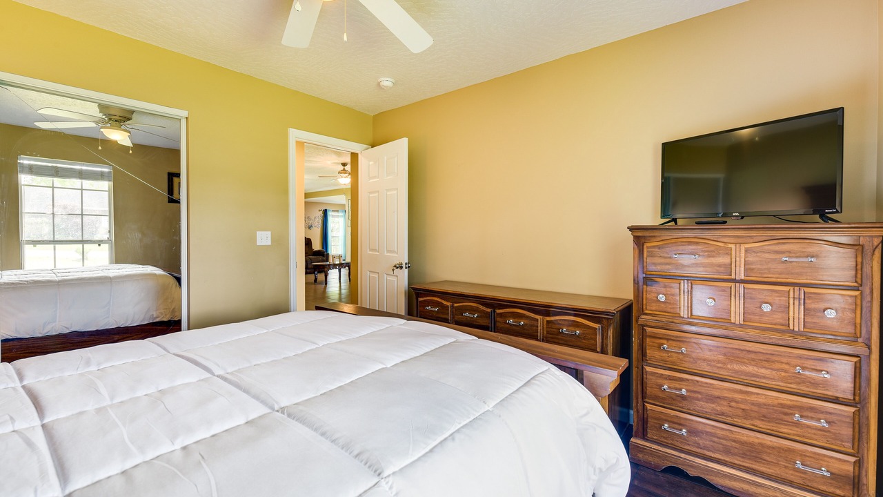 Photo of Bedroom in Crestview