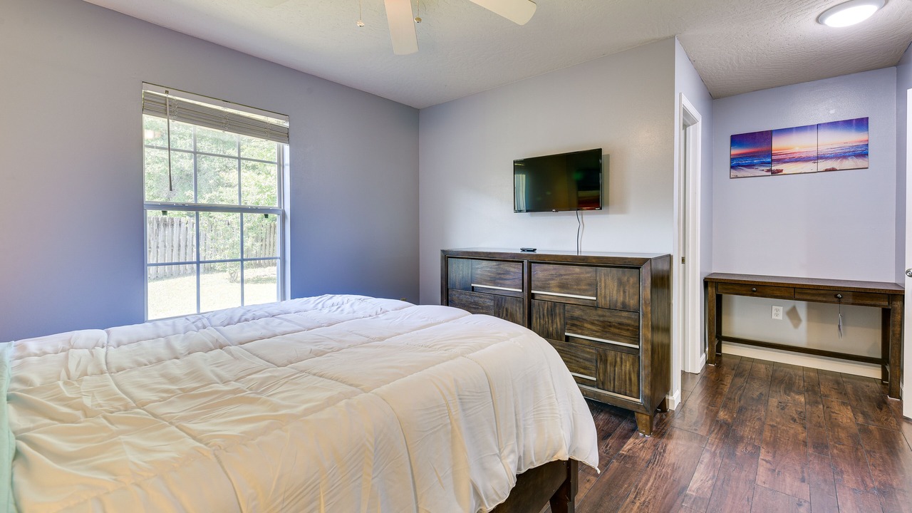 Photo of Bedroom in Crestview