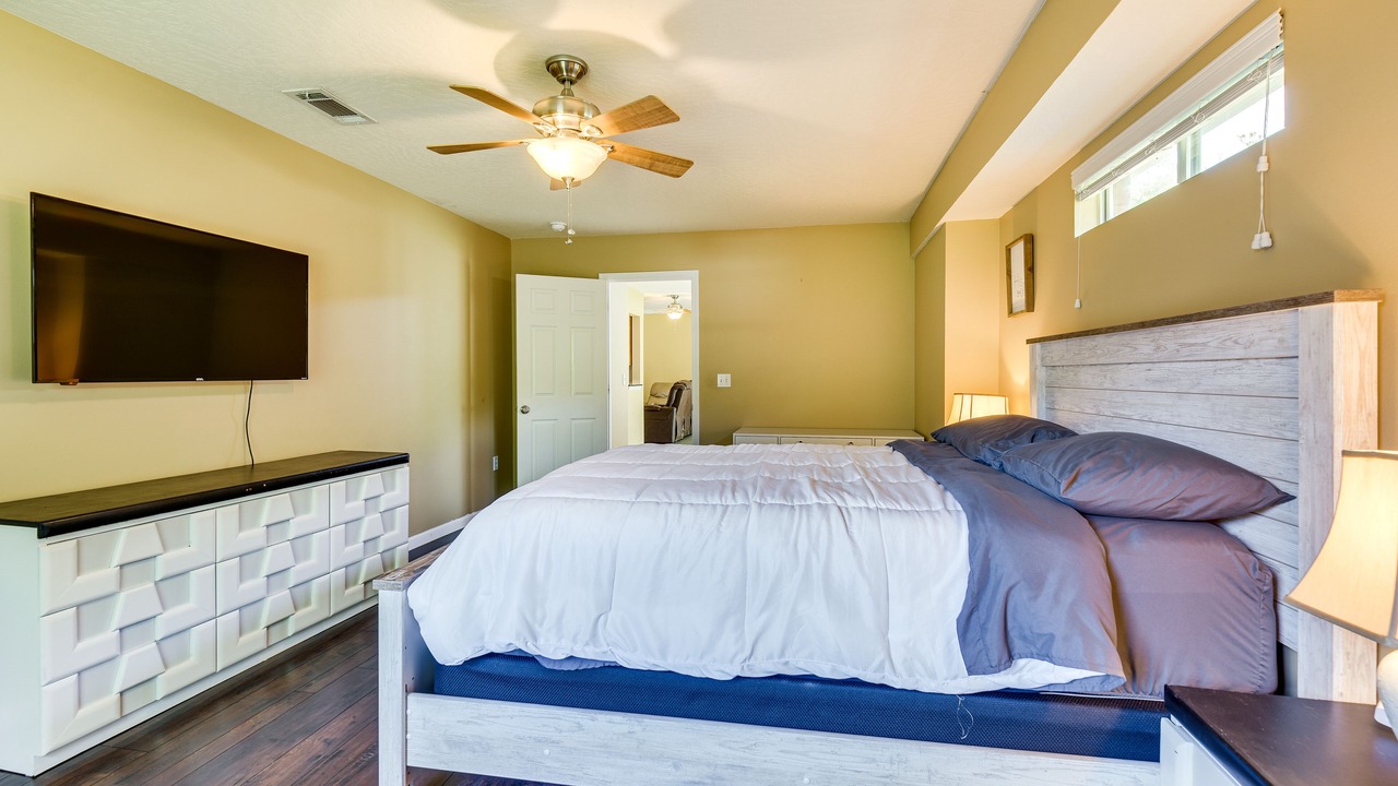 Photo of Bedroom in Crestview