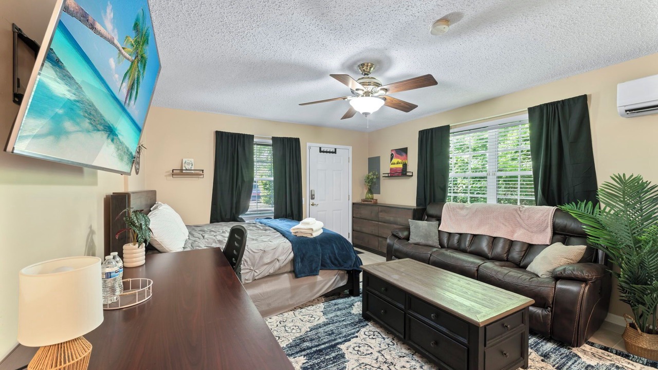 Photo of Bedroom in Southside