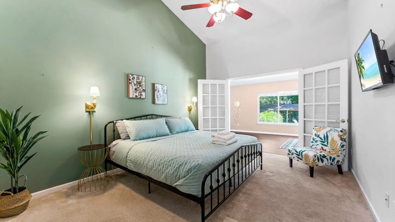 Photo of Bedroom in Southside