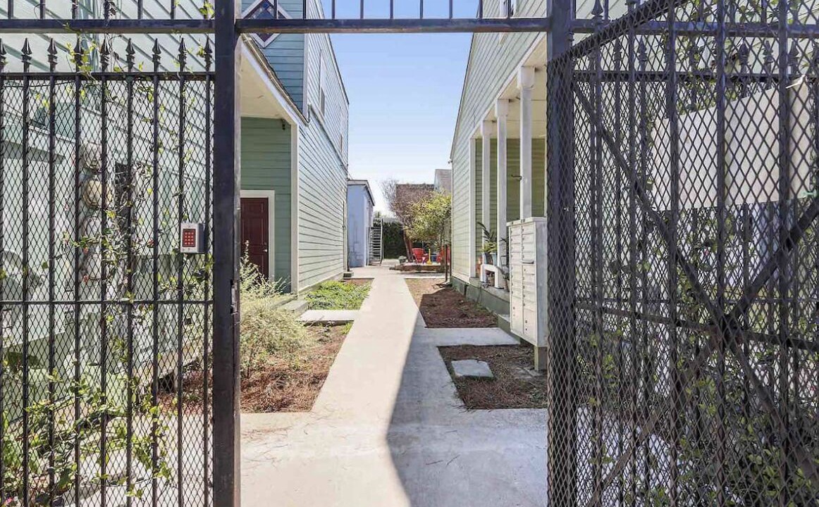 Photo of Outdoor in South 7th Ward