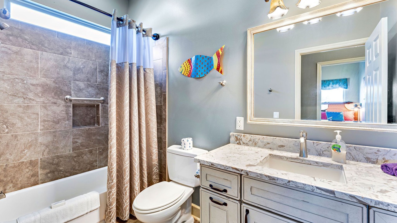 Photo of Bathroom in East End
