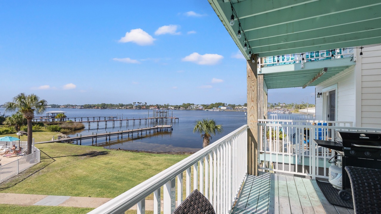 Photo of Patio Balcony in Lower Grand Lagoon