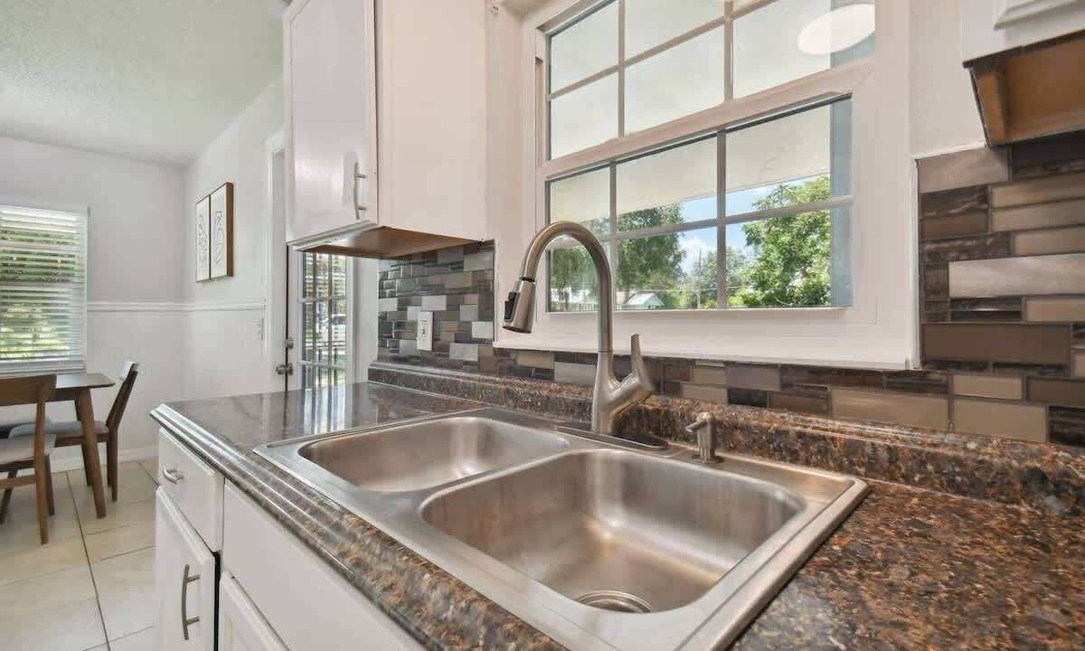 Photo of Kitchen in Dade City