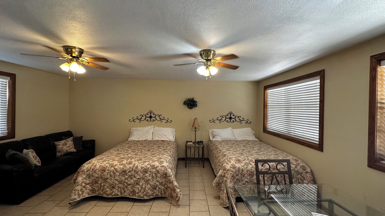 Photo of Bedroom in Milam
