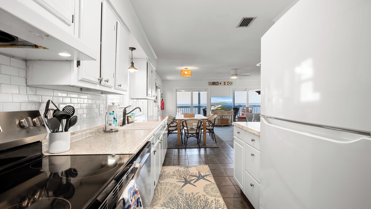 Photo of Kitchen in Royal Lagoons