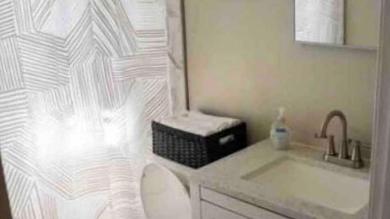Photo of Bathroom in Navy Point