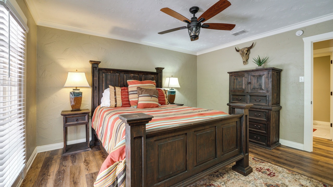 Photo of Bedroom in Redlick