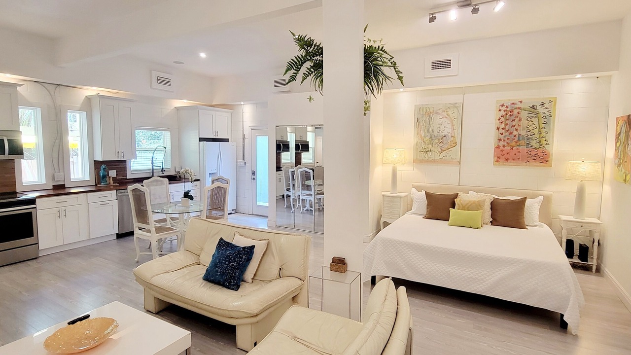 Photo of Bedroom in Oakview Heights
