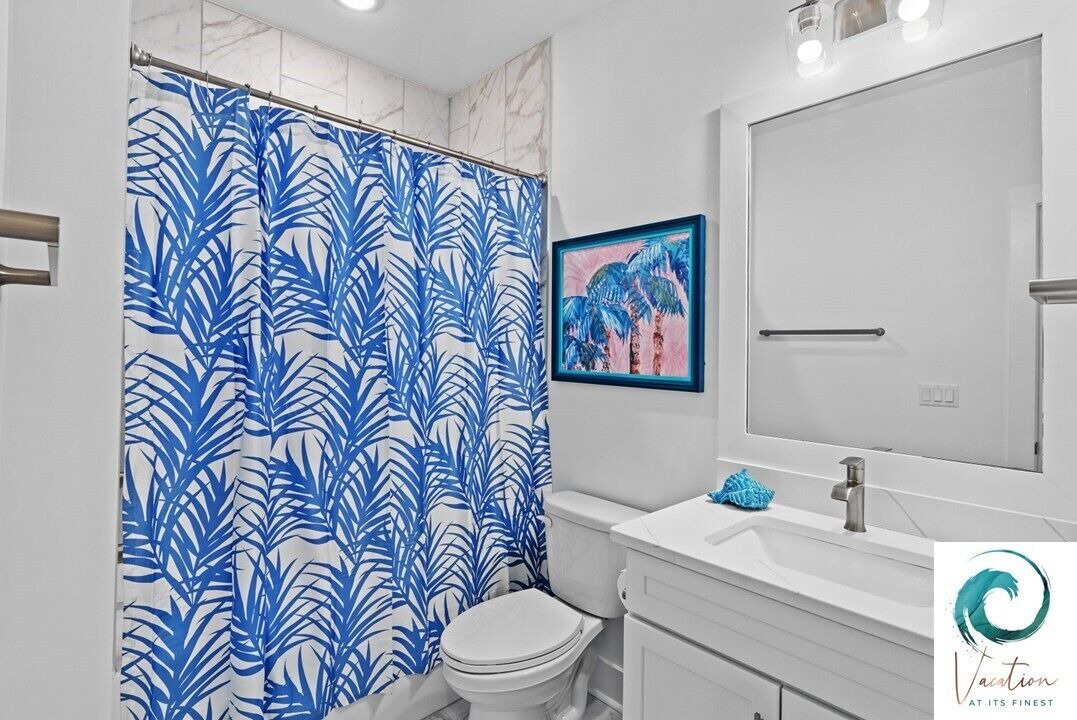 Photo of Bathroom in Gulfview Heights