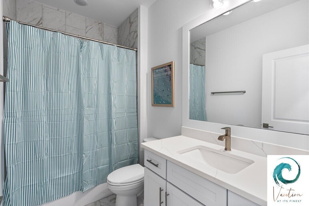 Photo of Bathroom in Gulfview Heights
