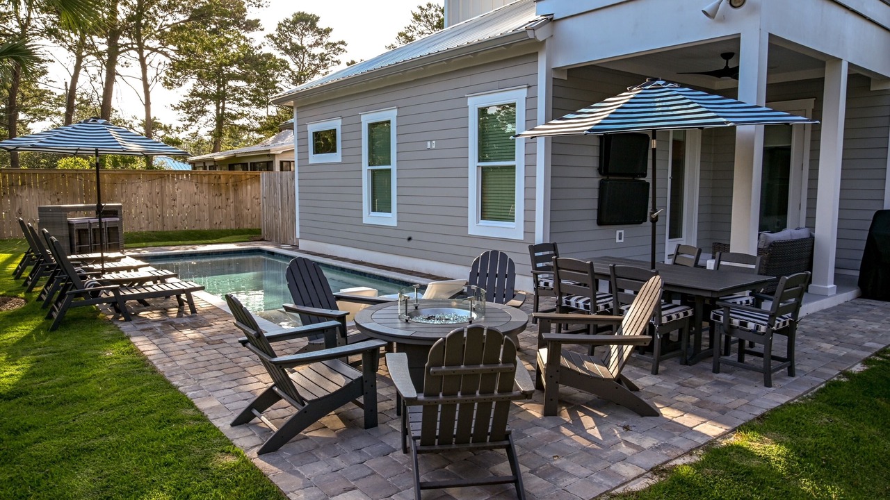 Photo of Outdoor in Gulfview Heights