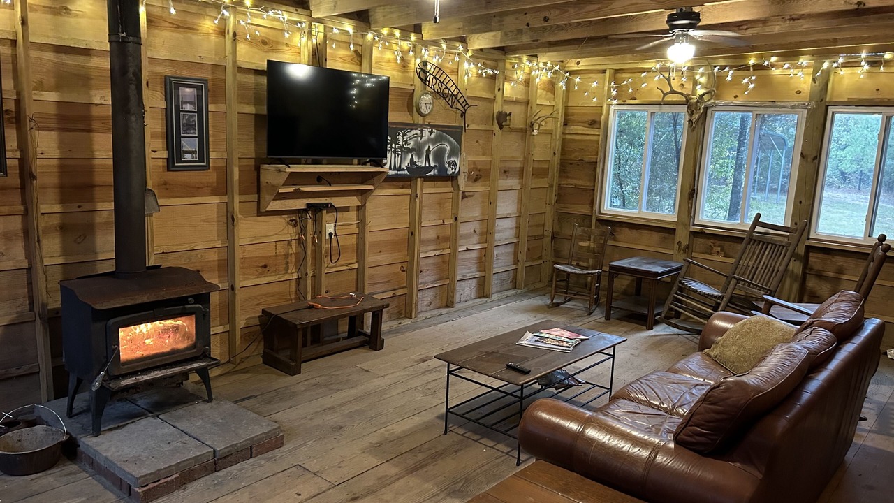 Photo of Livingroom in Forest Home