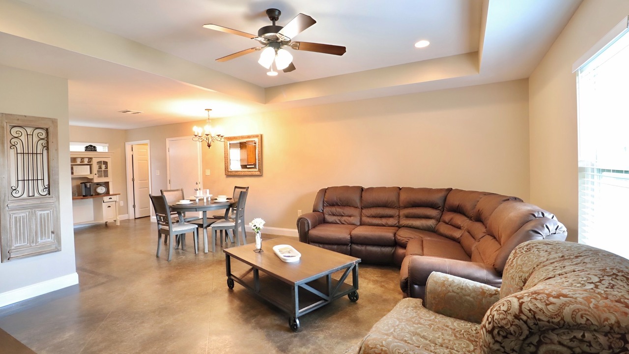 Photo of Livingroom in Hammond