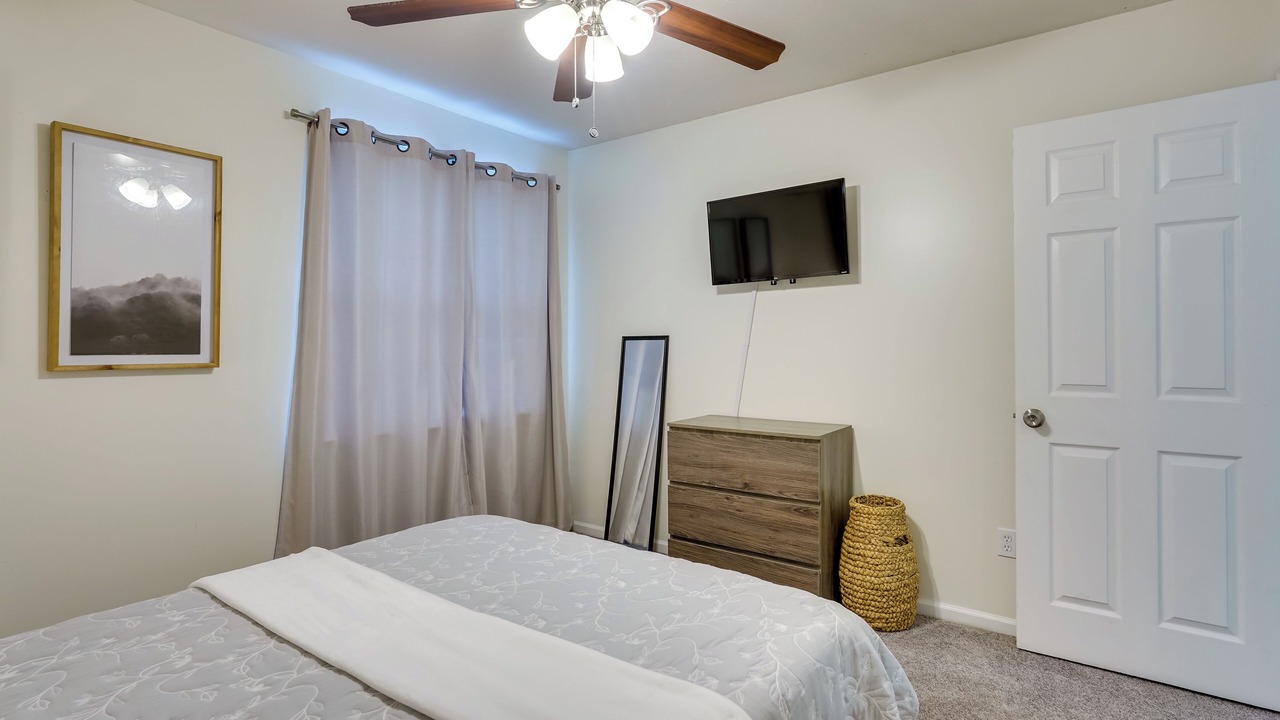Photo of Bedroom in Lynn Haven
