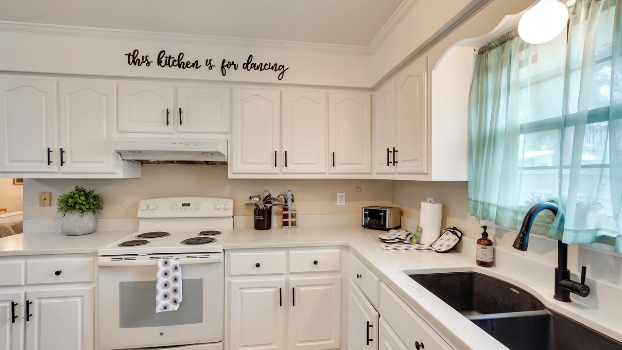 Photo of Kitchen in Lynn Haven