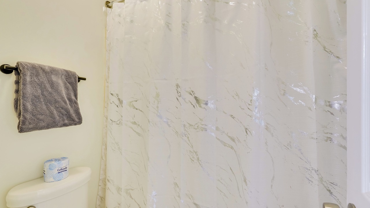 Photo of Bathroom in Lynn Haven