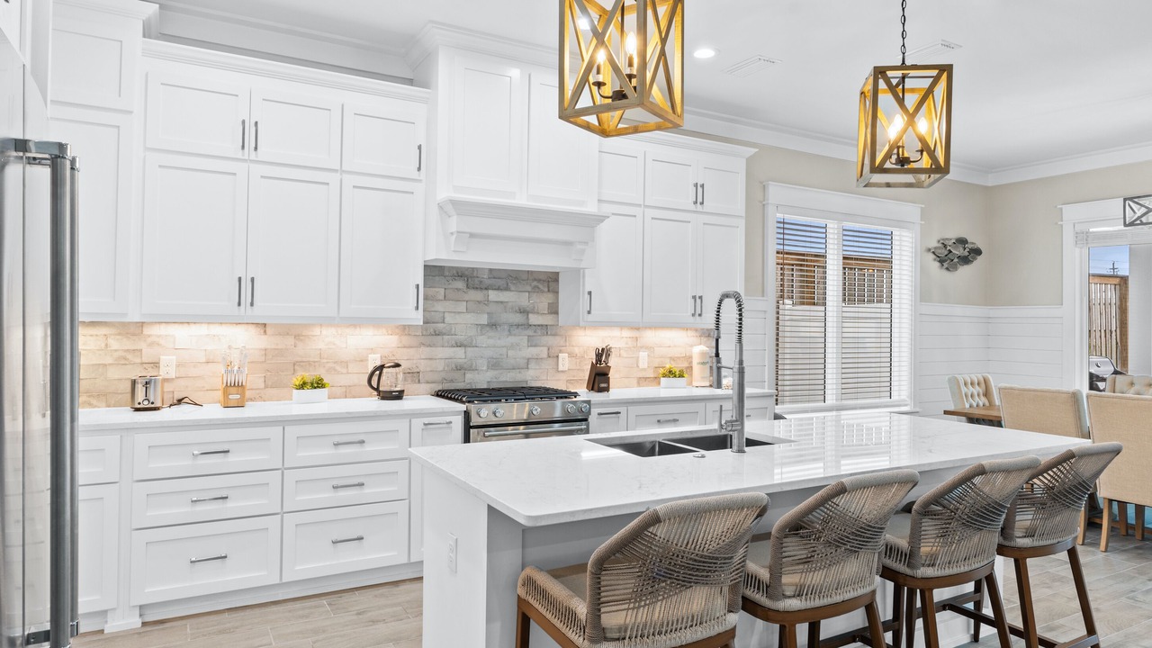 Photo of Kitchen in Laguna Beach