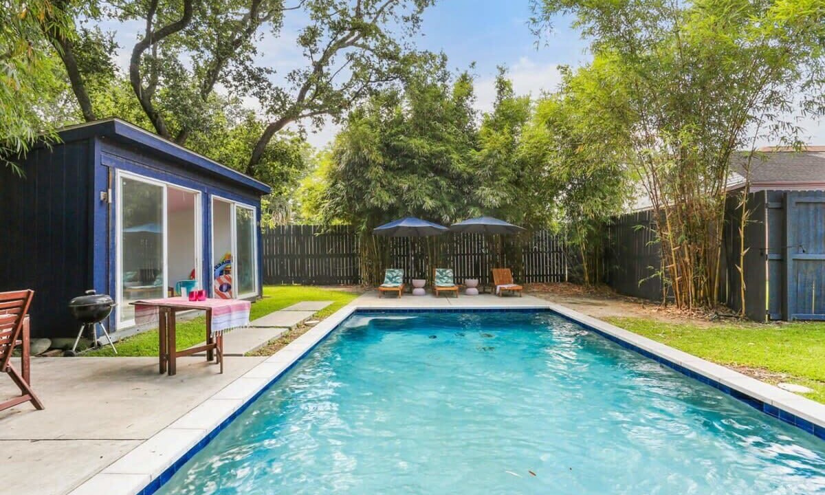 Photo of Outdoor in Mid-City