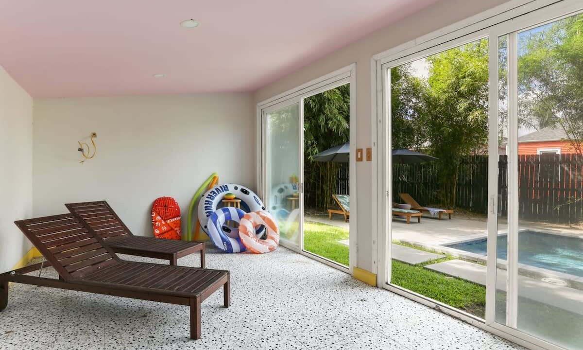 Photo of Outdoor in Mid-City