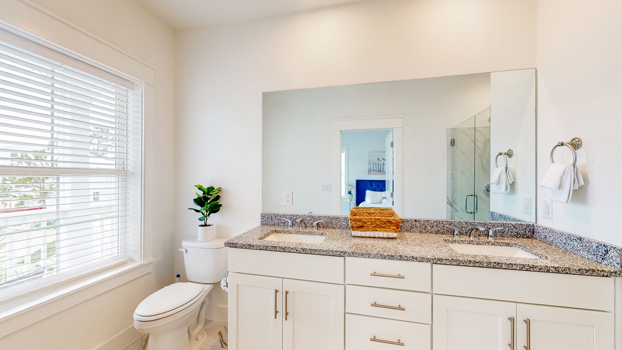 Photo of Bathroom in Silver Sands