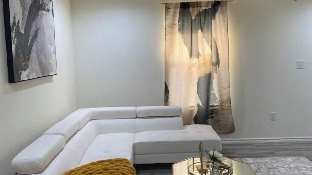 Photo of Livingroom in Port Arthur