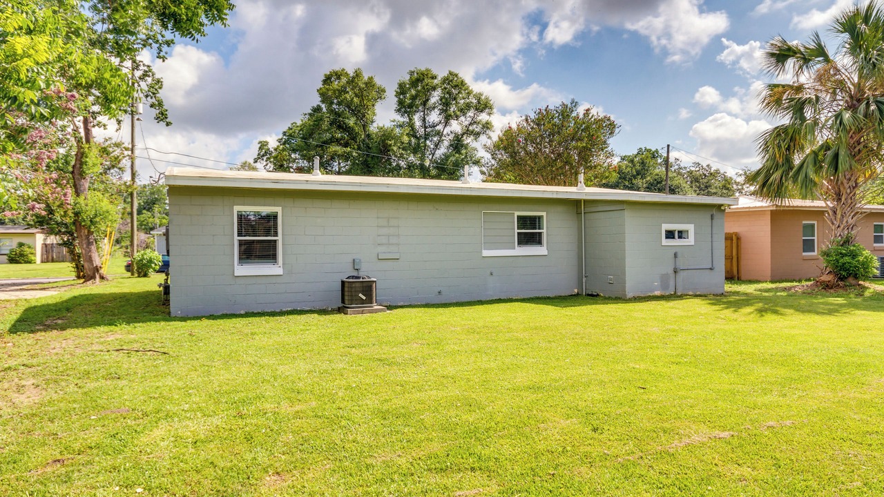 Photo of Outdoor in West Pensacola