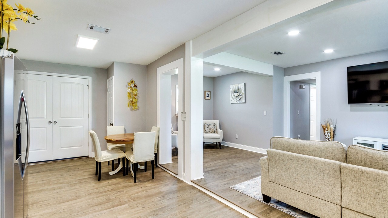 Photo of Livingroom in West Pensacola