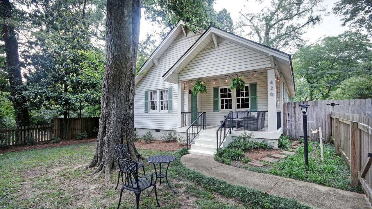 Photo of Outdoor in Fondren