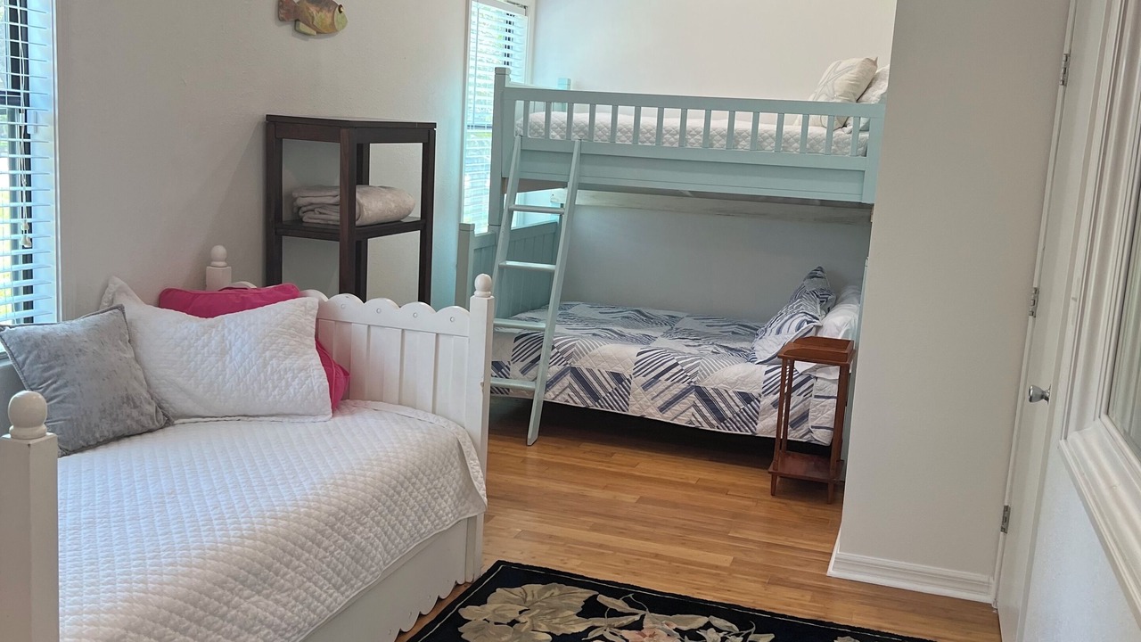 Photo of Bedroom in Ono Island