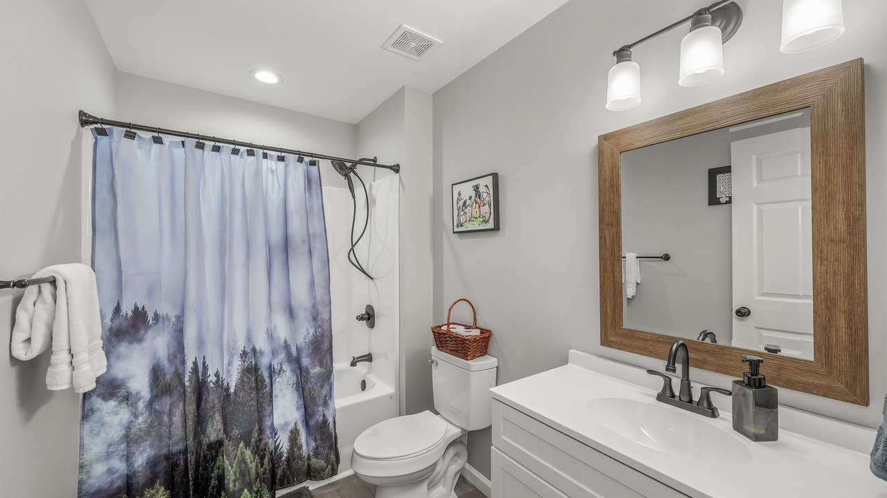 Photo of Bathroom in Fort Payne