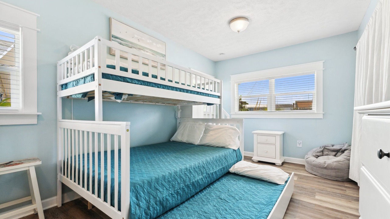 Photo of Bedroom in Silver Sands