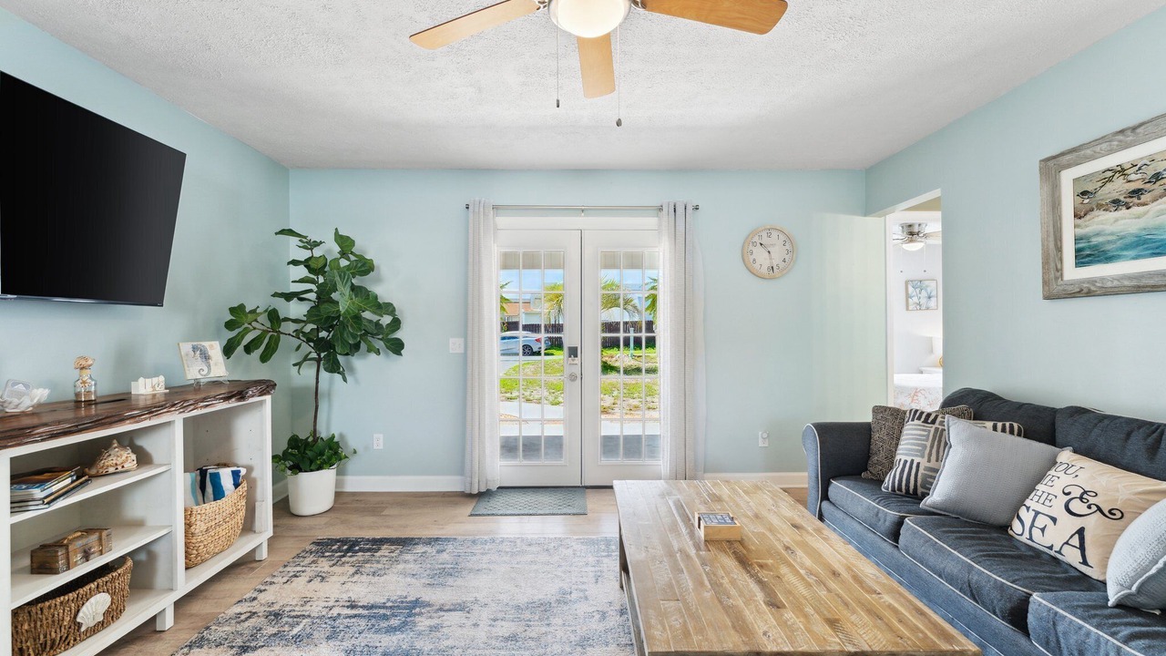 Photo of Livingroom in Silver Sands