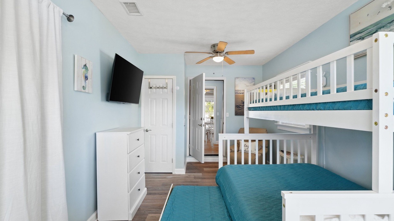 Photo of Bedroom in Silver Sands