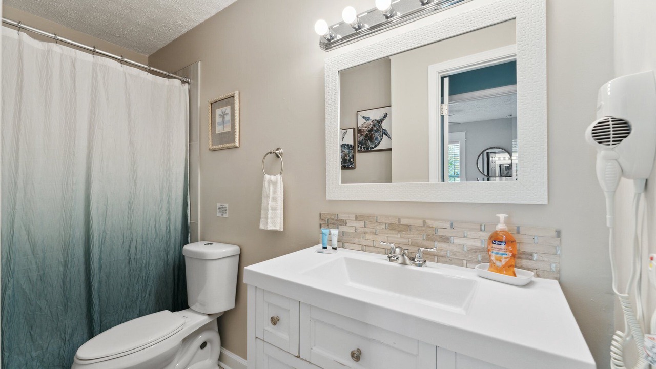 Photo of Bathroom in Silver Sands