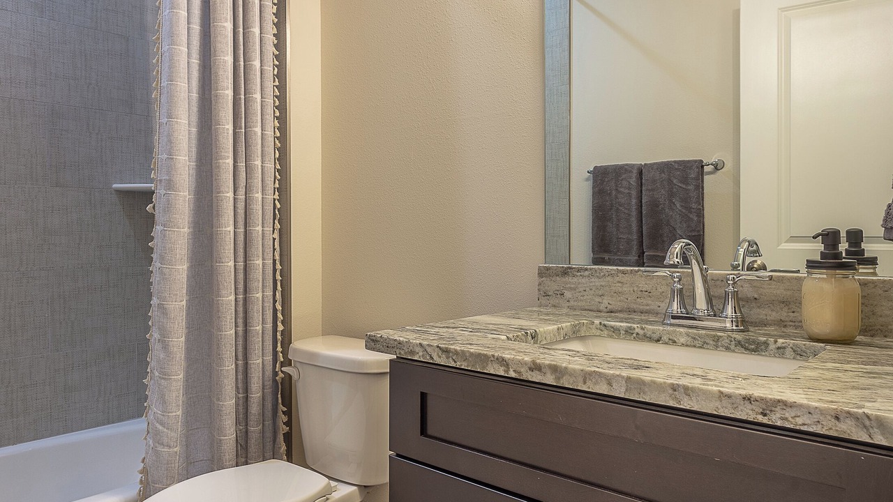 Photo of Bathroom in Magnolia Bluffs