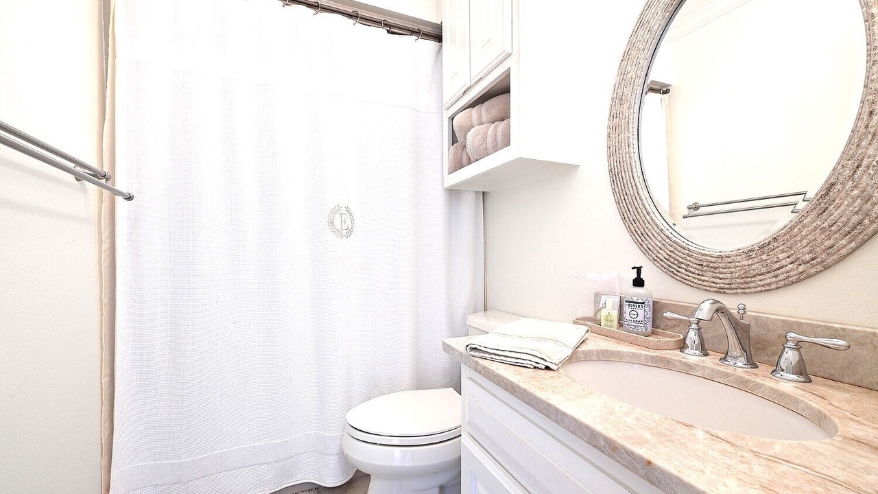 Photo of Bathroom in New Roads