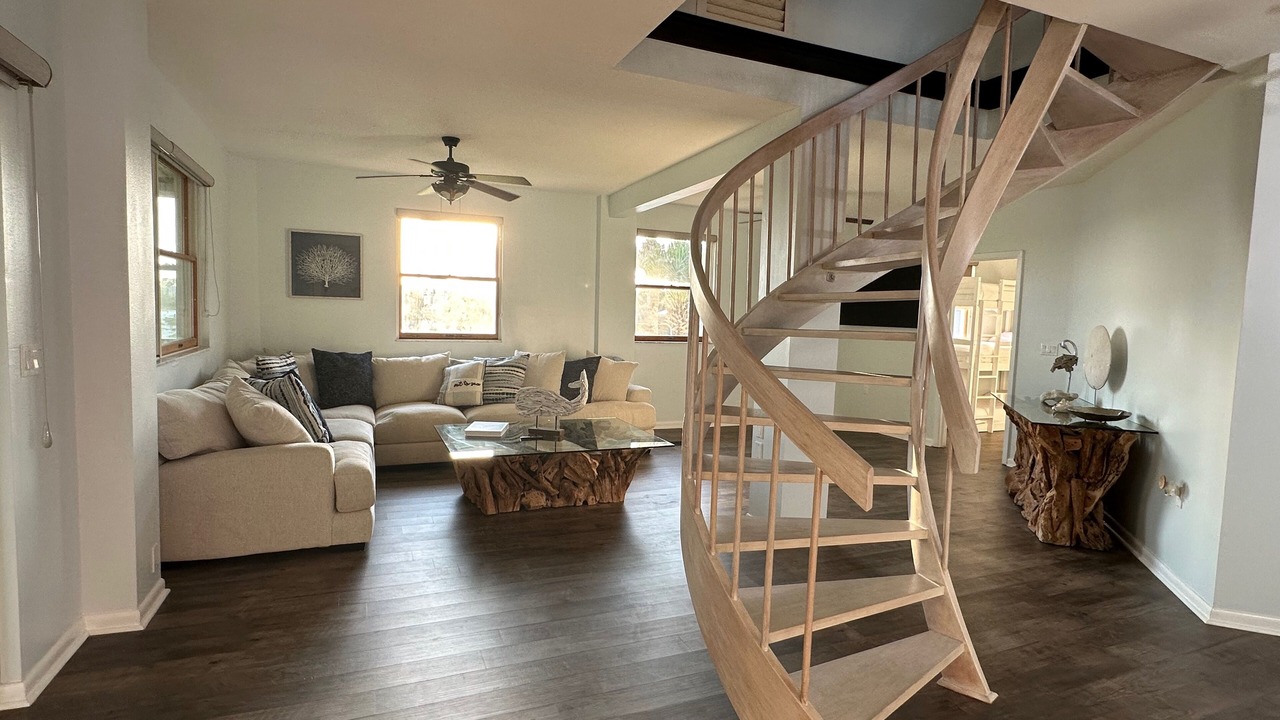 Photo of Livingroom in Mary Esther