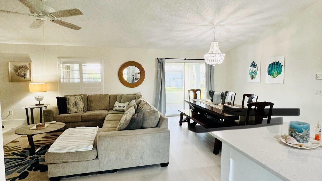 Photo of Livingroom in Pierside