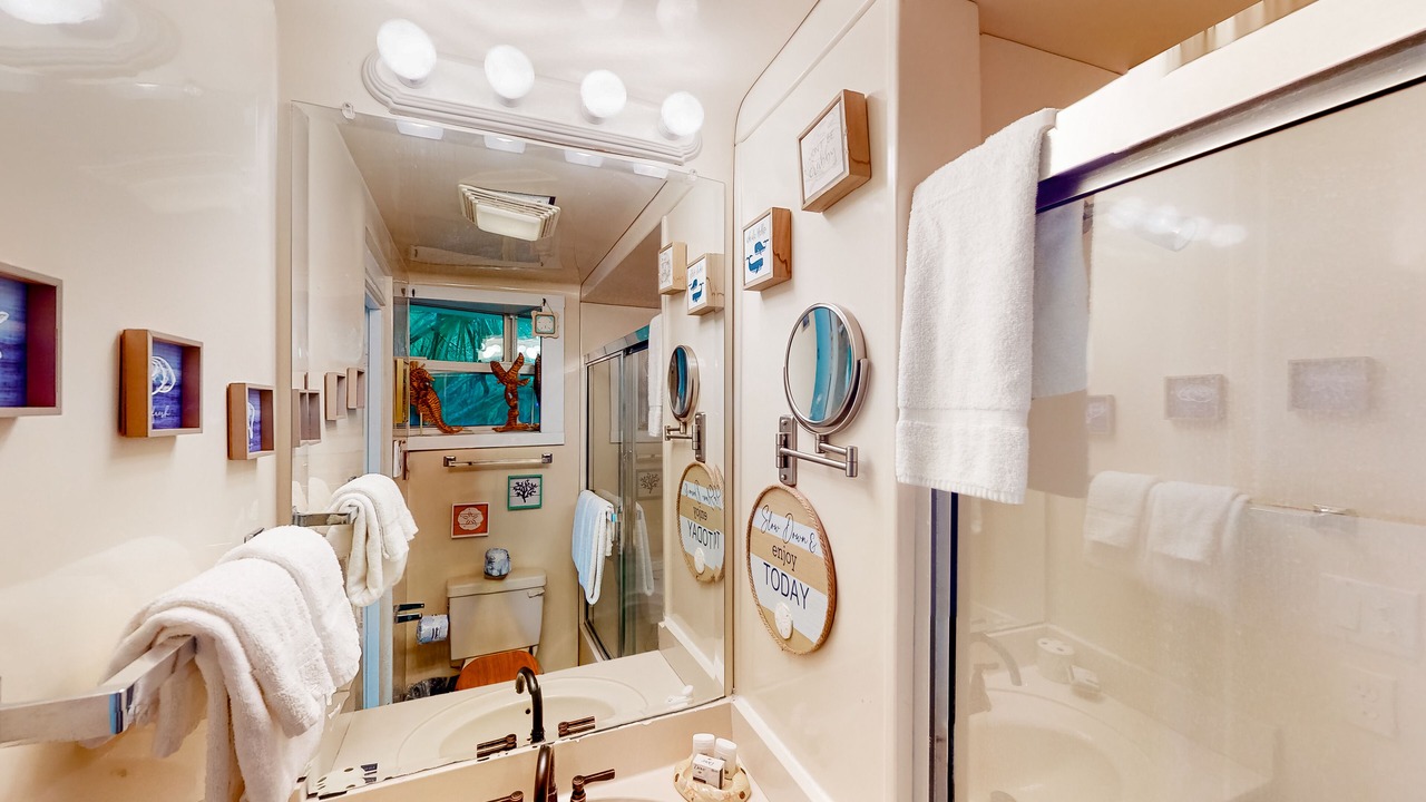 Photo of Bathroom in Indian Pass