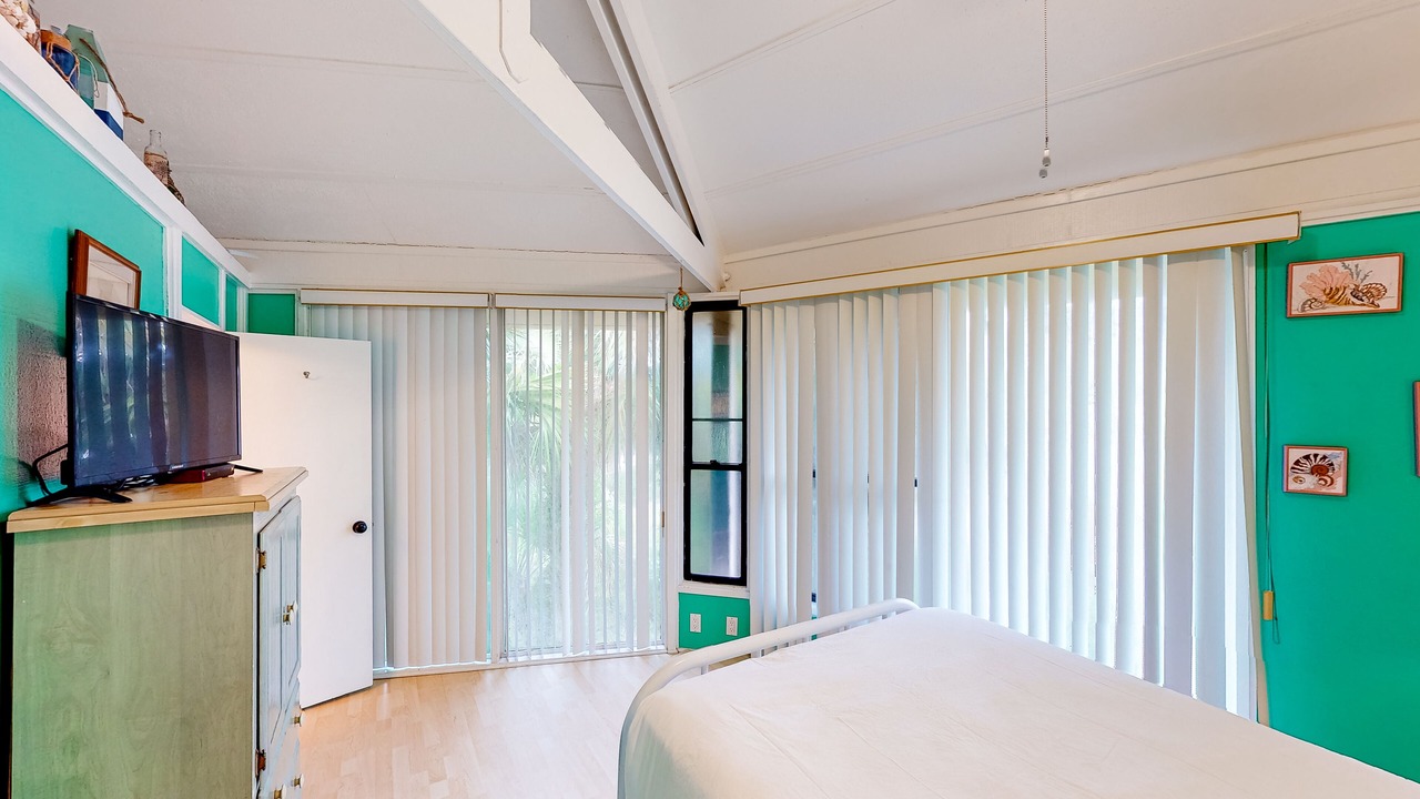Photo of Bedroom in Indian Pass
