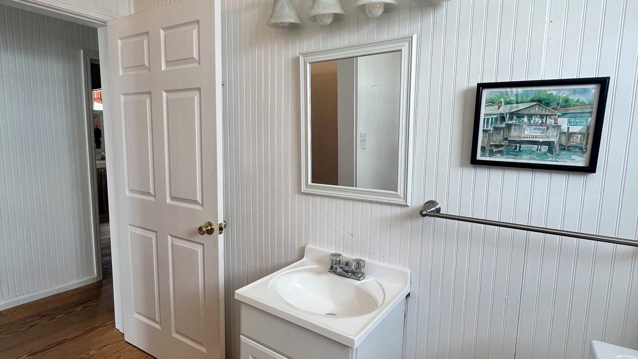 Photo of Bathroom in Fort Walton Beach - Destin