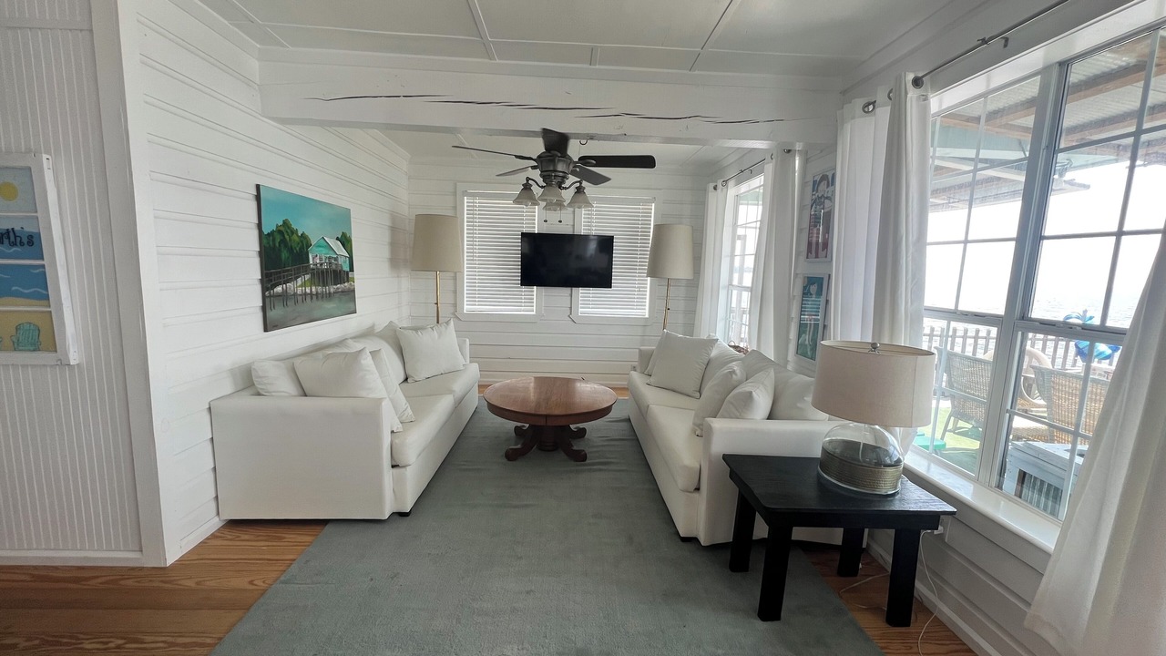Photo of Livingroom in Fort Walton Beach - Destin