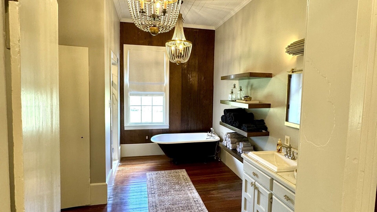 Photo of Bathroom in Marksville